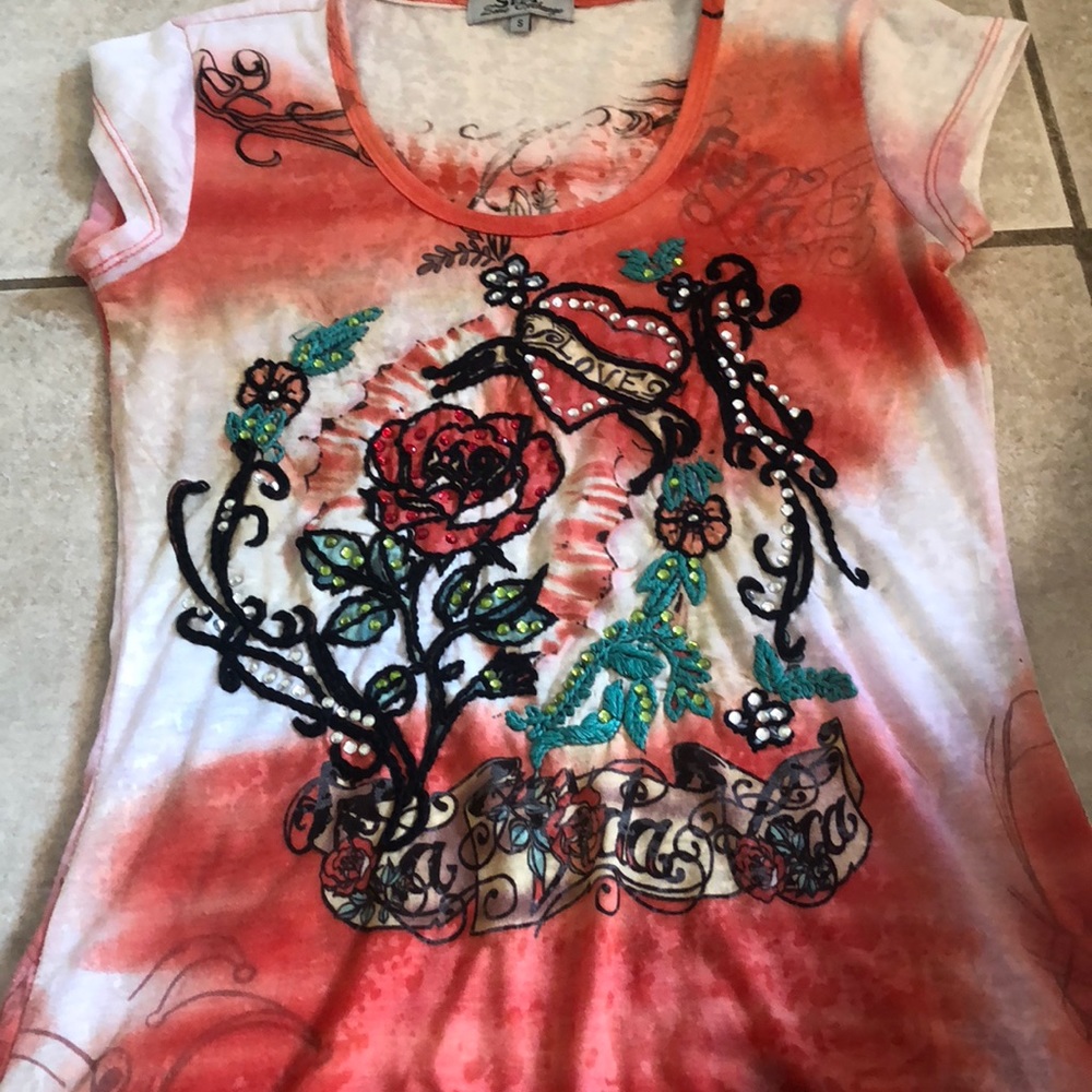 Tee
